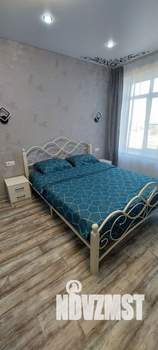 1-к квартира, посуточно, 39м2, 4/8 этаж