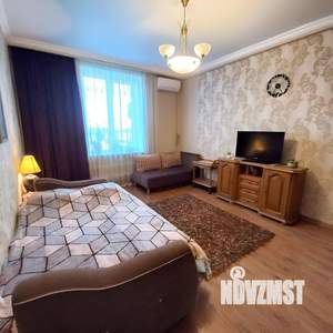 1-к квартира, посуточно, 50м2, 4/4 этаж