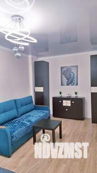 1-к квартира, посуточно, 47м2, 5/10 этаж