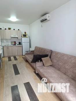 Студия квартира, посуточно, 22м2, 1/3 этаж