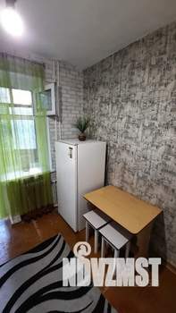 1-к квартира, посуточно, 40м2, 1/9 этаж