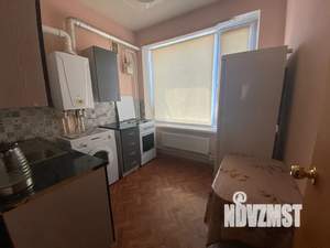 1-к квартира, посуточно, 33м2, 3/3 этаж