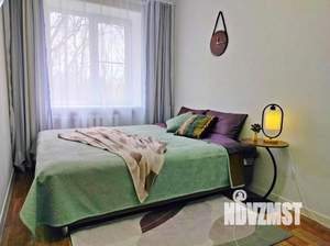 2-к квартира, посуточно, 45м2, 1/1 этаж