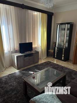 3-к квартира, посуточно, 77м2, 2/2 этаж