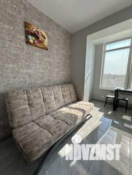 1-к квартира, посуточно, 35м2, 5/8 этаж