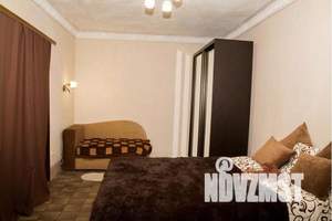 1-к квартира, посуточно, 30м2, 3/3 этаж