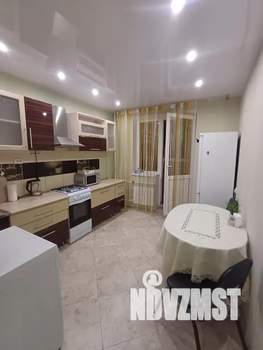 1-к квартира, посуточно, 40м2, 2/10 этаж