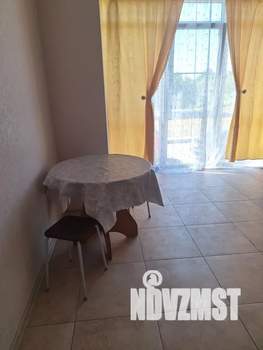 1-к квартира, посуточно, 39м2, 1/8 этаж