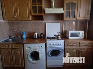 2-к квартира, посуточно, 52м2, 10/10 этаж