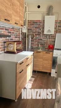 3-к квартира, посуточно, 48м2, 1/1 этаж