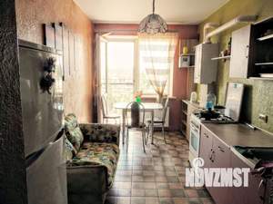 1-к квартира, посуточно, 42м2, 4/4 этаж