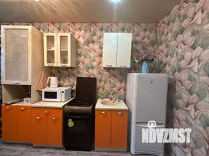 1-к квартира, посуточно, 50м2, 1/3 этаж
