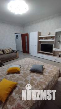 1-к квартира, посуточно, 40м2, 1/3 этаж