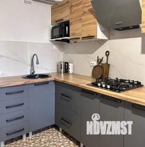 1-к квартира, посуточно, 42м2, 1/1 этаж