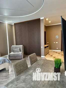 1-к квартира, посуточно, 35м2, 1/2 этаж