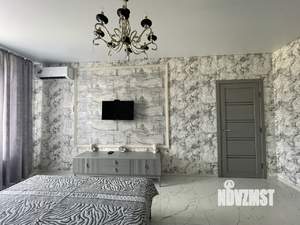 1-к квартира, посуточно, 37м2, 2/8 этаж