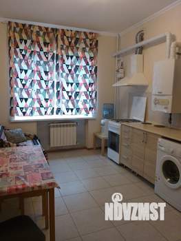 1-к квартира, посуточно, 50м2, 5/8 этаж