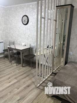 Студия квартира, посуточно, 33м2, 2/2 этаж