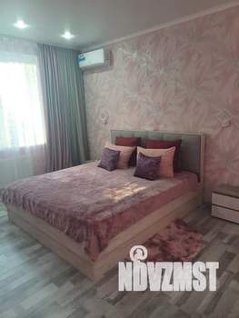 1-к квартира, посуточно, 43м2, 1/10 этаж