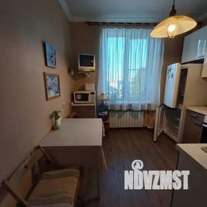 1-к квартира, посуточно, 45м2, 4/4 этаж