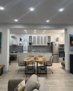 3-к квартира, на длительный срок, 170м2, 4/4 этаж