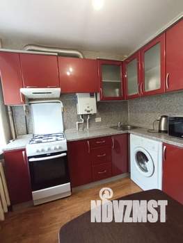 1-к квартира, посуточно, 32м2, 4/5 этаж