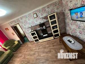 2-к квартира, посуточно, 42м2, 1/4 этаж