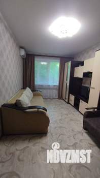 2-к квартира, посуточно, 52м2, 1/5 этаж