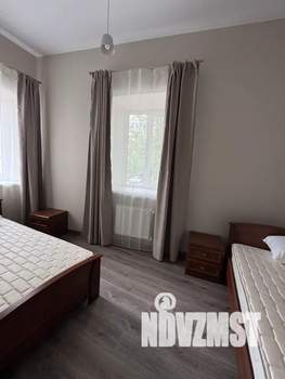 3-к квартира, посуточно, 54м2, 1/3 этаж