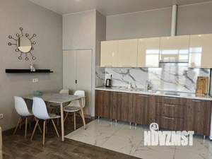 1-к квартира, посуточно, 57м2, 1/1 этаж