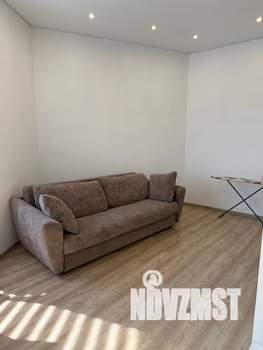 Студия квартира, посуточно, 55м2, 2/3 этаж