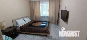 2-к квартира, посуточно, 42м2, 1/5 этаж