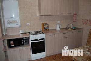 1-к квартира, посуточно, 45м2, 2/10 этаж