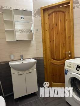 1-к квартира, посуточно, 40м2, 3/3 этаж