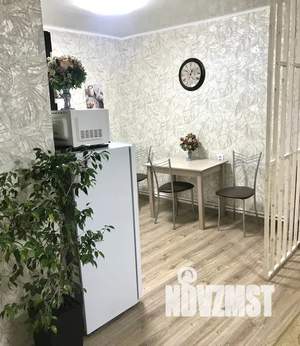 Студия квартира, посуточно, 35м2, 2/2 этаж