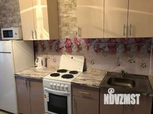 1-к квартира, посуточно, 37м2, 10/14 этаж