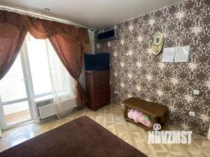 1-к квартира, посуточно, 40м2, 1/3 этаж