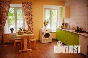 1-к квартира, посуточно, 44м2, 2/2 этаж