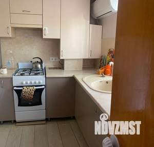 2-к квартира, посуточно, 40м2, 1/1 этаж