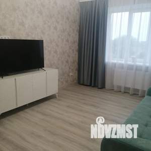 1-к квартира, посуточно, 44м2, 3/9 этаж