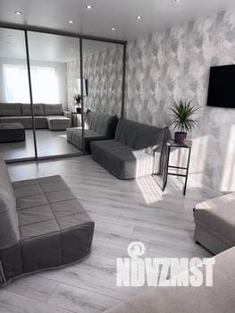 1-к квартира, посуточно, 40м2, 10/10 этаж