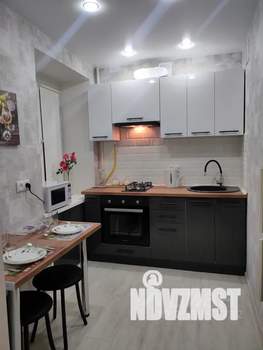 2-к квартира, посуточно, 45м2, 3/9 этаж