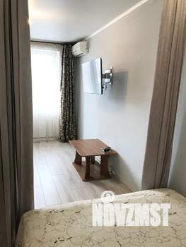 1-к квартира, посуточно, 36м2, 3/10 этаж