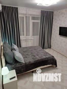 1-к квартира, посуточно, 43м2, 1/1 этаж