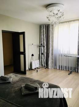 1-к квартира, посуточно, 56м2, 10/10 этаж