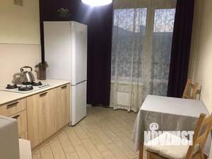 1-к квартира, посуточно, 40м2, 3/3 этаж