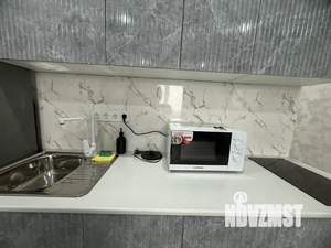 Студия квартира, посуточно, 33м2, 8/10 этаж