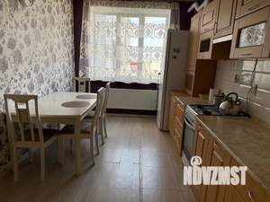 1-к квартира, посуточно, 65м2, 4/5 этаж