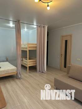 1-к квартира, посуточно, 36м2, 3/10 этаж