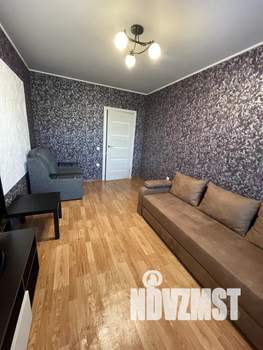 1-к квартира, посуточно, 40м2, 1/3 этаж